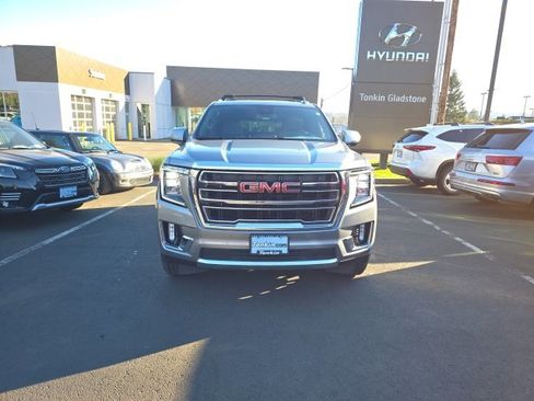 Used 2023 GMC Yukon SLT image 4
