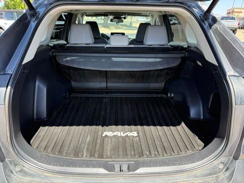 Used 2021 Toyota RAV4 XLE Premium AWD/4WD image 38