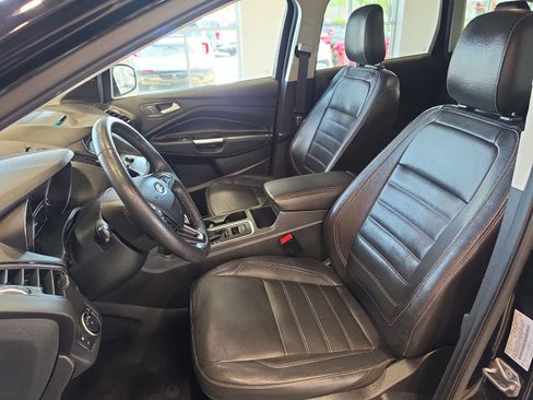Used 2018 Ford Escape SEL AWD/4WD image 14