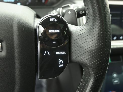 Used 2019 Land Rover Range Rover Velar S image 14