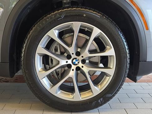 Used 2026 BMW X5 xDrive40i AWD/4WD image 8