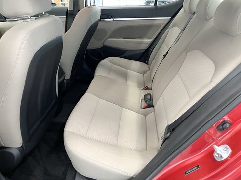 Used 2019 Hyundai Elantra SEL image 27