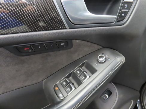 Used 2017 Audi SQ5 Premium Plus w/ Technology Package AWD/4WD image 47