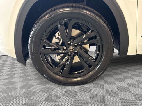 New 2026 Volkswagen Atlas Cross Sport SEL R-Line AWD/4WD image 9