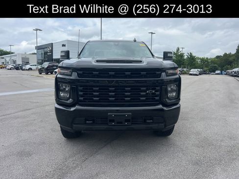 Used 2023 Chevrolet Silverado 2500 Custom w/ Custom Value Package AWD/4WD image 2