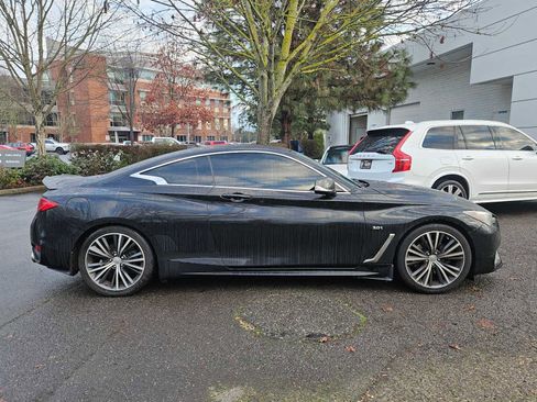 Used 2017 INFINITI Q60 w/ Premium Plus Package 3.0T image 2