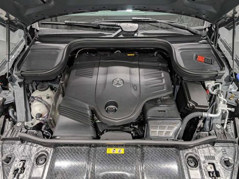 New 2026 Mercedes-Benz GLS 450 4MATIC image 12