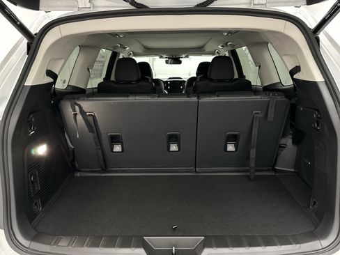 New 2025 Subaru Ascent Bronze Edition image 13