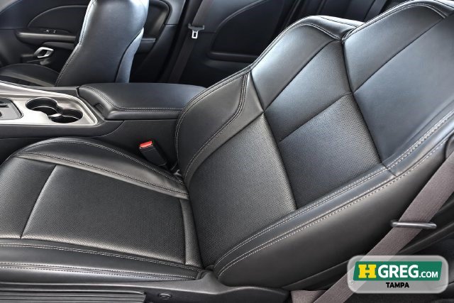 Used 2019 Dodge Challenger SXT w/ Plus Package RWD image 12