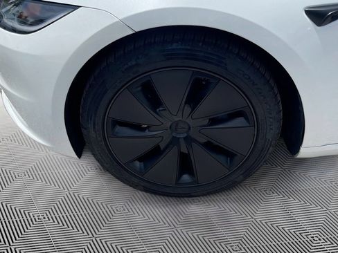Used 2024 Tesla Model 3 Long Range RWD image 18