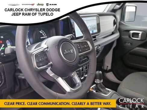 Used 2025 Jeep Wrangler Sahara w/ Safety Group AWD/4WD image 24