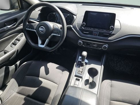 Used 2022 Nissan Altima 2.5 SV AWD/4WD image 26