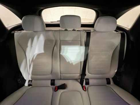 New 2026 Mercedes-Benz GLC 300 4MATIC image 25