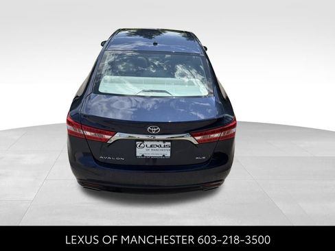 Used 2015 Toyota Avalon XLE Touring FWD image 5