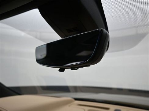 Used 2021 Chevrolet Suburban Premier w/ Premium Package image 24