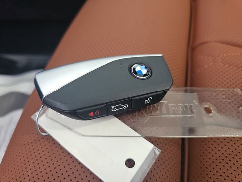 New 2026 BMW X5 xDrive40i w/ Climate Comfort Package AWD/4WD image 38
