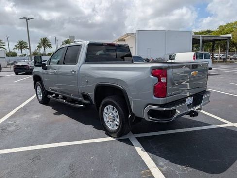 Used 2025 Chevrolet Silverado 2500 LT image 5