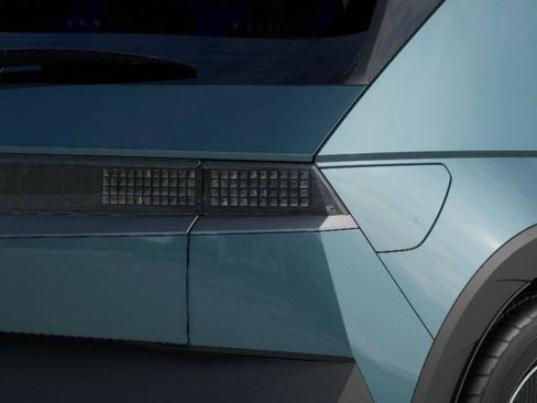 New 2026 Hyundai Ioniq 5 SEL RWD image 10