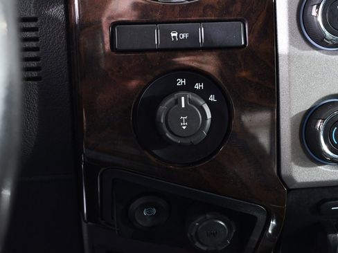 Used 2015 Ford F350 Platinum image 30