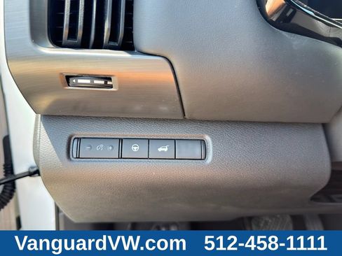 Used 2026 Nissan Pathfinder SL FWD image 27