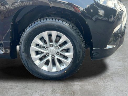 Used 2017 Lexus GX 460 Premium AWD/4WD image 31