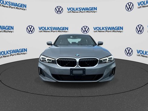 Used 2025 BMW 330i xDrive Sedan AWD/4WD image 17