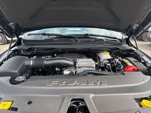 New 2026 RAM 1500 Laramie AWD/4WD image 34