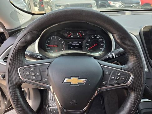Used 2024 Chevrolet Malibu LT FWD image 29