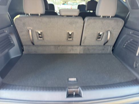 New 2026 Chevrolet Traverse LT w/ Midnight/Sport Edition image 23