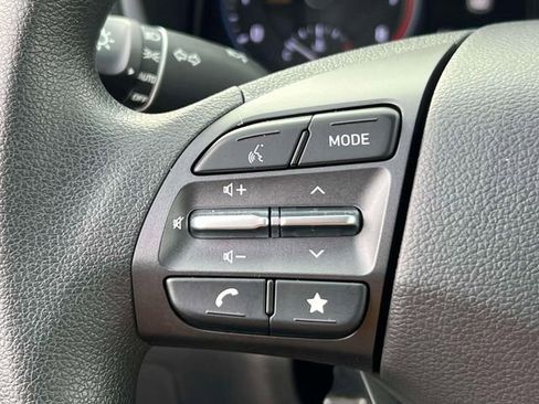 Certified 2023 Hyundai Kona SE image 21