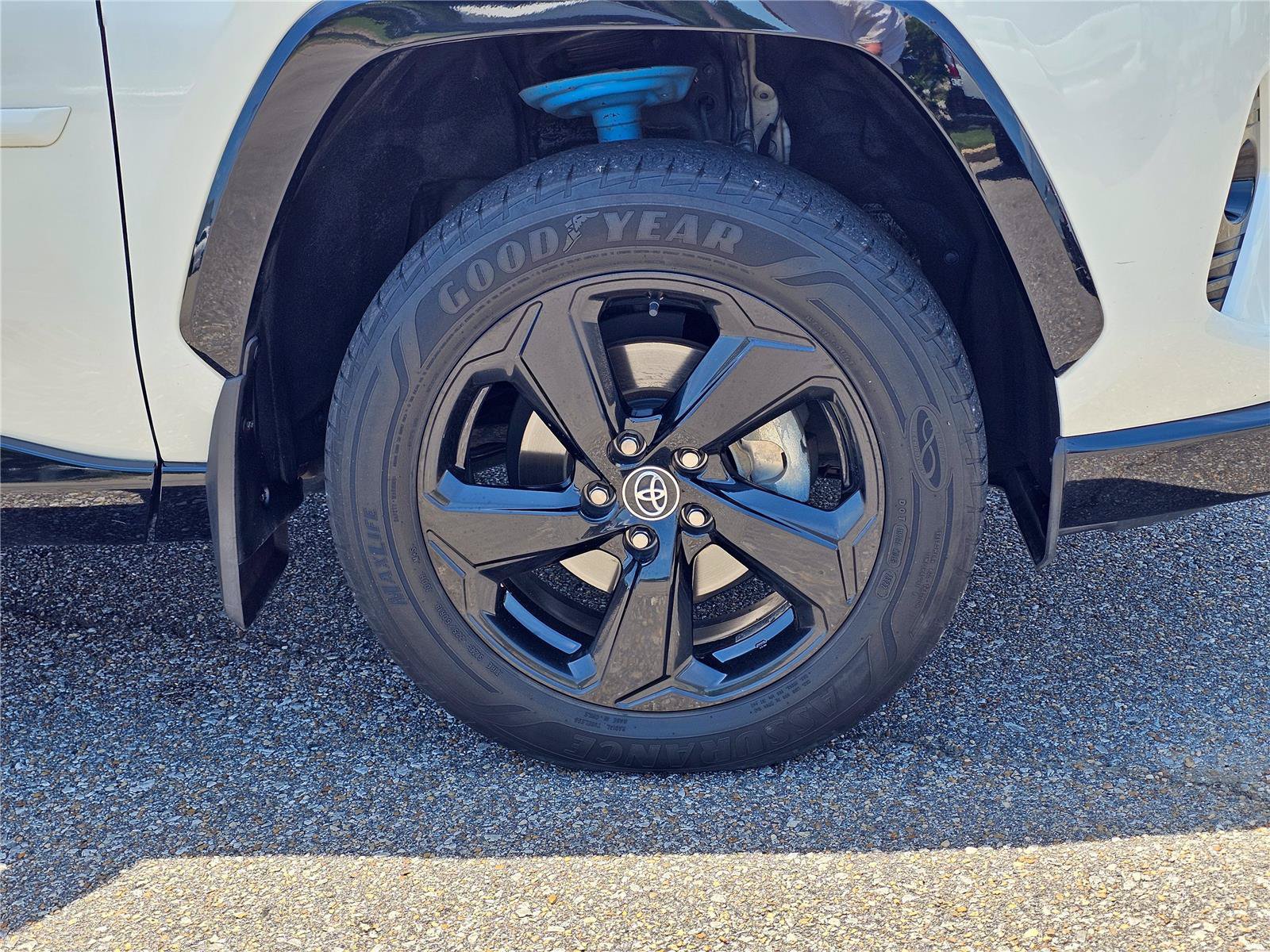 Used 2021 Toyota RAV4 XSE w/ XSE Grade Weather Package AWD/4WD image 6