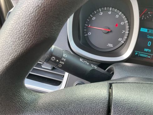 Used 2013 Chevrolet Equinox LS image 17