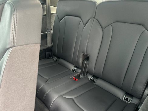 Used 2020 Audi Q7 3.0T Premium Plus image 14