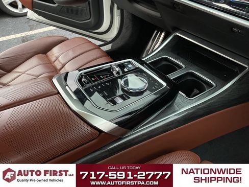 Used 2023 BMW 760i xDrive w/ Executive Package AWD/4WD image 26