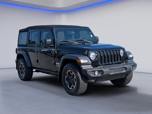 Used 2018 Jeep Wrangler Unlimited Sport S AWD/4WD image 5