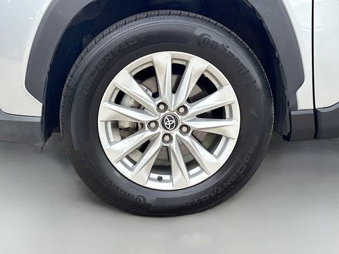 Used 2022 Toyota Corolla Cross LE w/ Black Badges Package (TMS) image 28