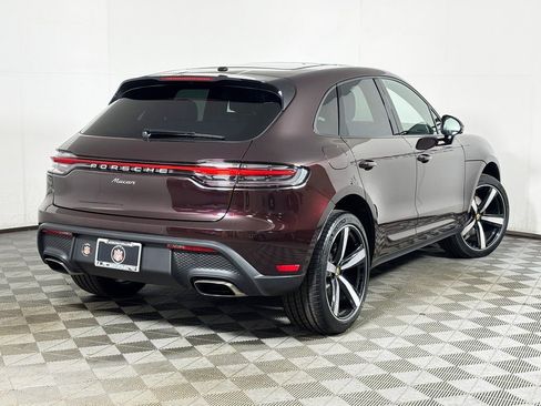 Certified 2026 Porsche Macan AWD/4WD image 7