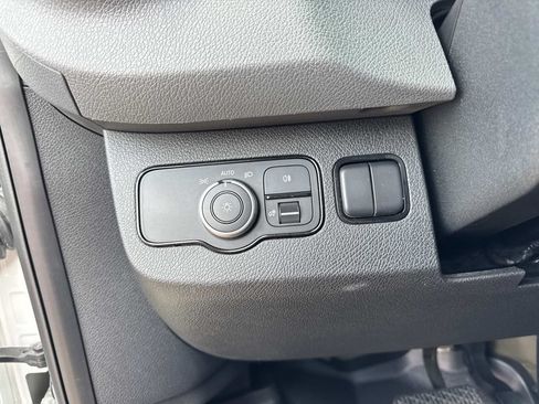 Used 2021 Mercedes-Benz Sprinter 2500 image 37