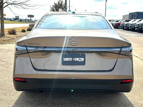 New 2026 Nissan Sentra SV w/ SV Convenience Package image 7