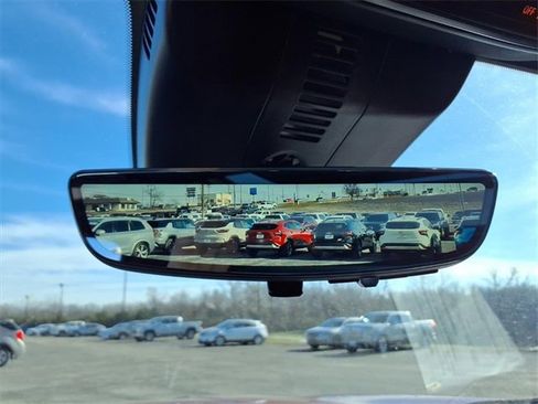 Used 2024 GMC Acadia Denali w/ Super Cruise Package image 67