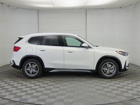 New 2026 BMW X1 xDrive28i w/ Convenience Package image 4