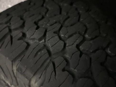 Used 2021 Toyota Tacoma TRD Off-Road w/ Technology Package image 32