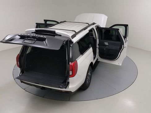 New 2025 Ford Expedition Max Active image 49