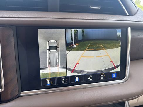 Used 2023 GMC Yukon Denali w/ LPO, Floor Liner Package AWD/4WD image 29
