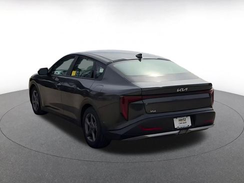 Used 2025 Kia K4 LXS image 11