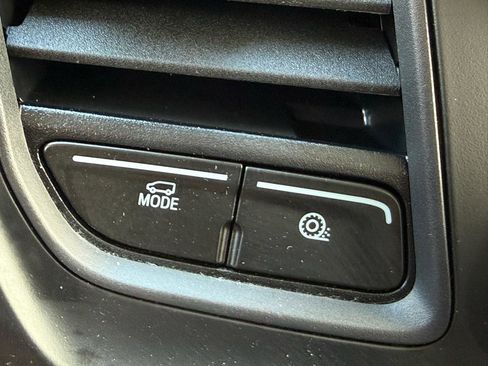 Used 2024 Ford Transit 250 Low Roof AWD w/ Exterior Upgrade Package image 29