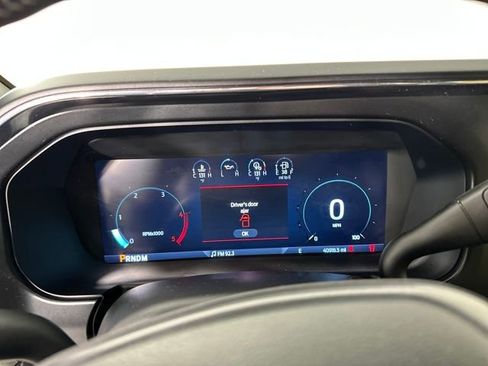 Used 2024 Ford F250 Lariat w/ Tremor Off-Road Package image 17