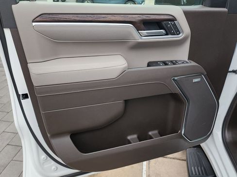 New 2026 GMC Sierra 1500 SLT w/ SLT Premium Plus Package image 14