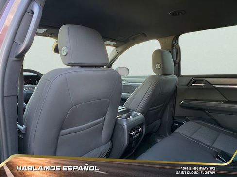 Certified 2025 GMC Acadia Elevation image 27