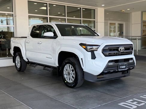 New 2026 Toyota Tacoma SR5 RWD image 6
